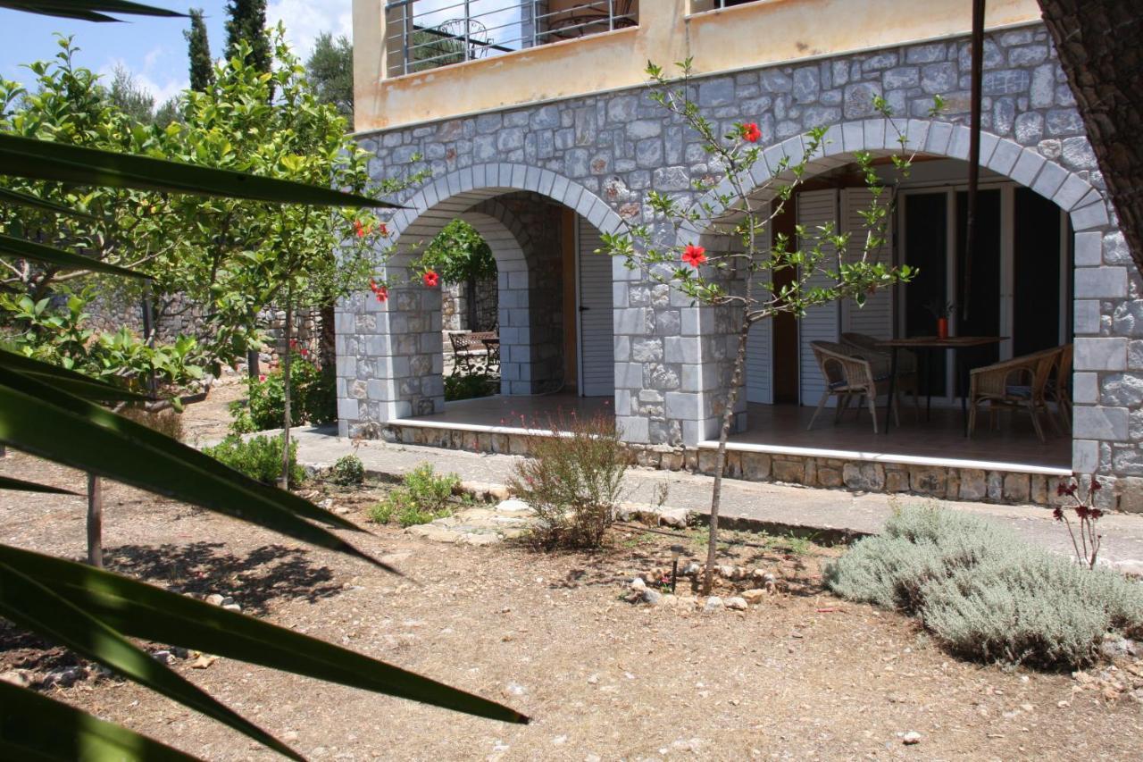 Vila Sea And Mountain View Kalamata Exteriér fotografie